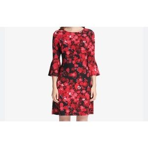 Tommy Hilfiger Printed Jersey Bell
Sleeve A-Line Dress - Black 4